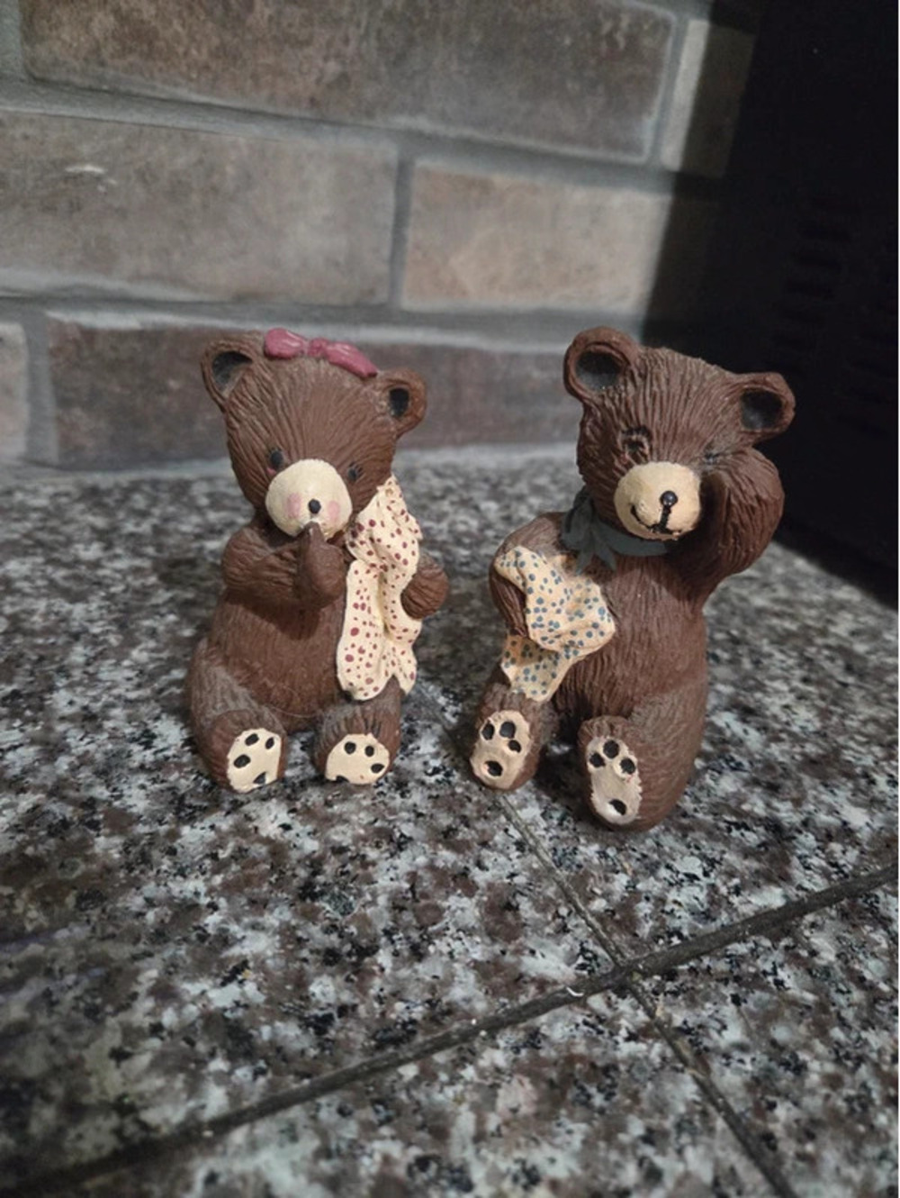 VTG resin bears